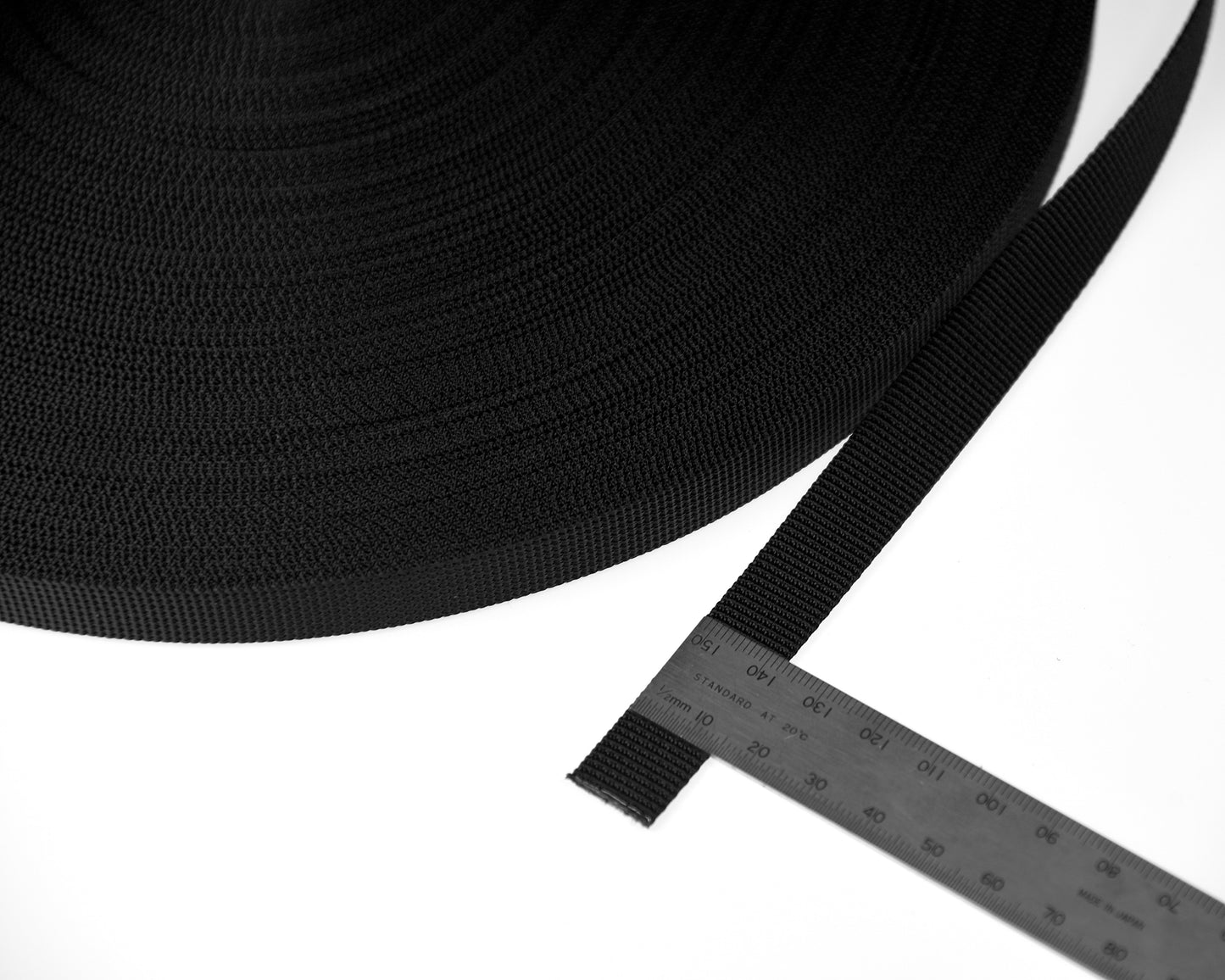 15mm-polyester-webbing-showing-width