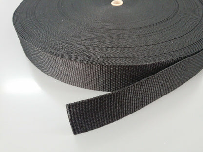 close-up-of-38mm-black-webbing