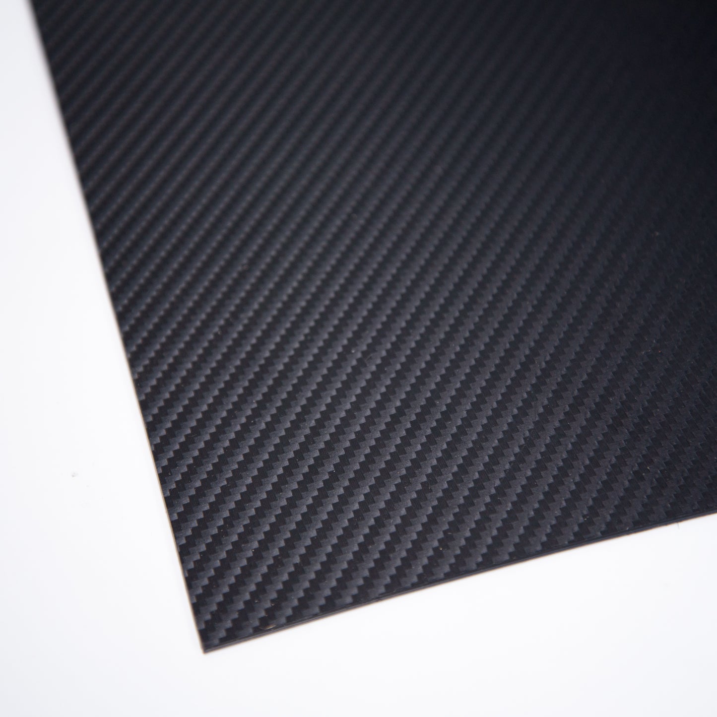 close-up-of-carbon-fiber-kdex-showing-pattern-texture