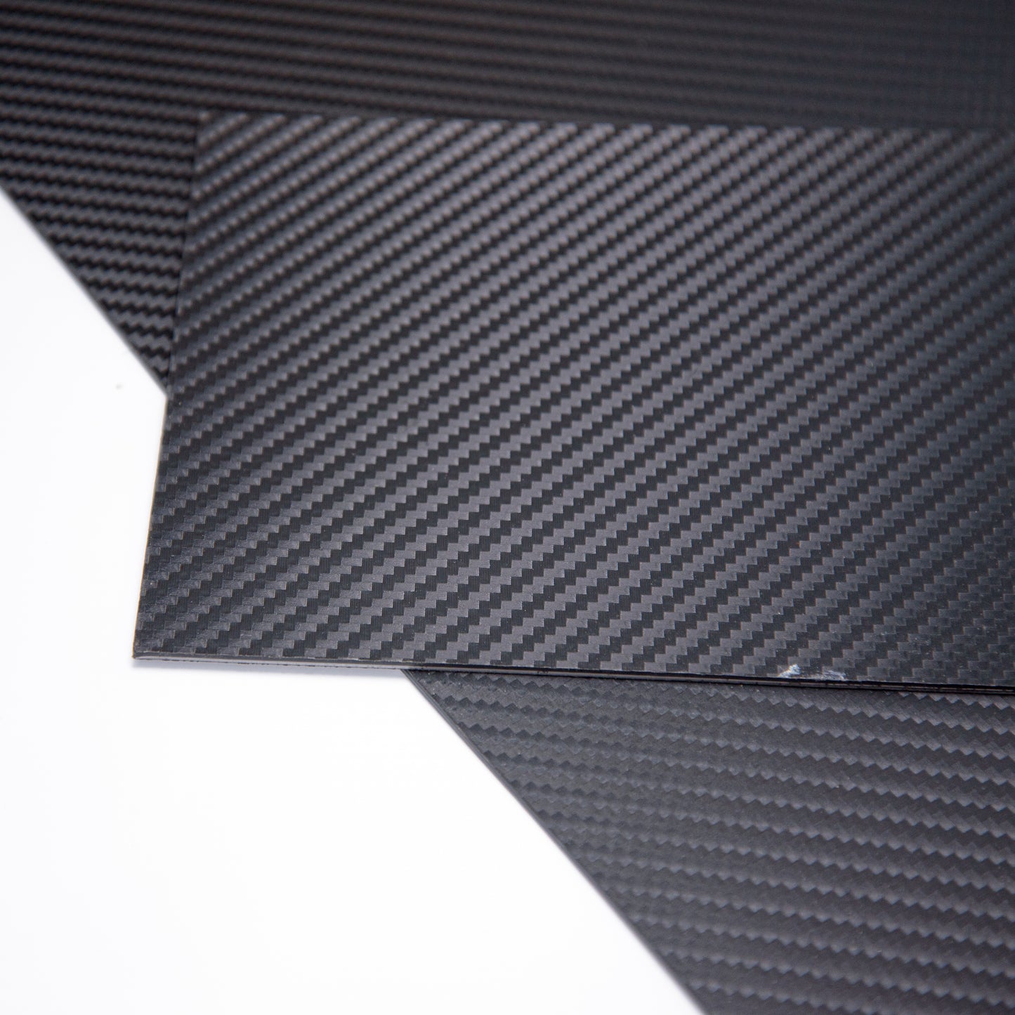 picture-of-carbon-fiber-kydex-verticle-showing-1-corner